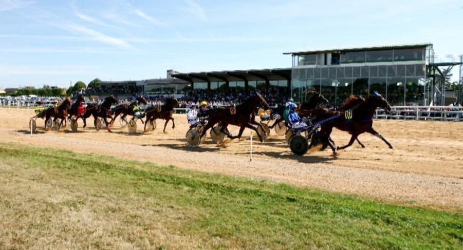 L’Hippodrome du Pays d’Argentan obtient le label EquuRES