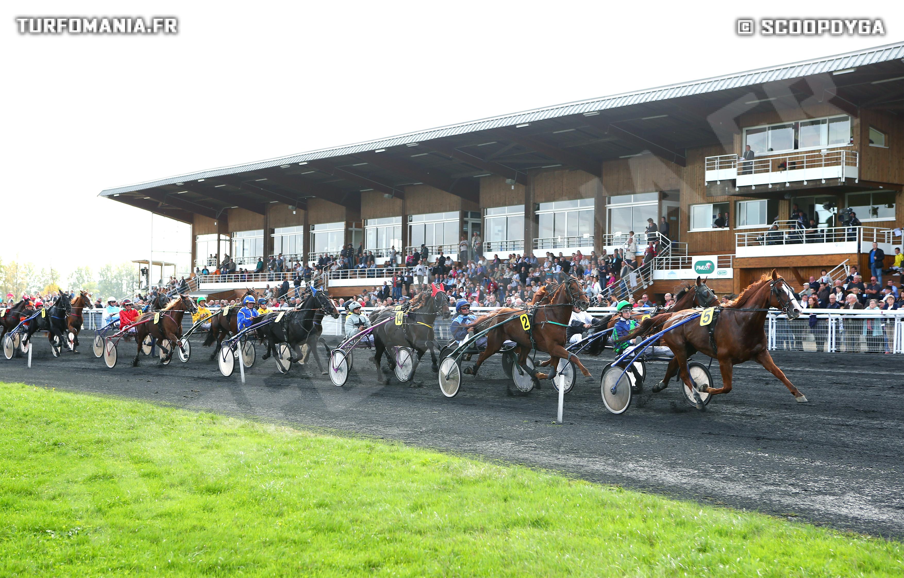 Réunion de Trot à l'Hippodrome de Meslay-du-Maine